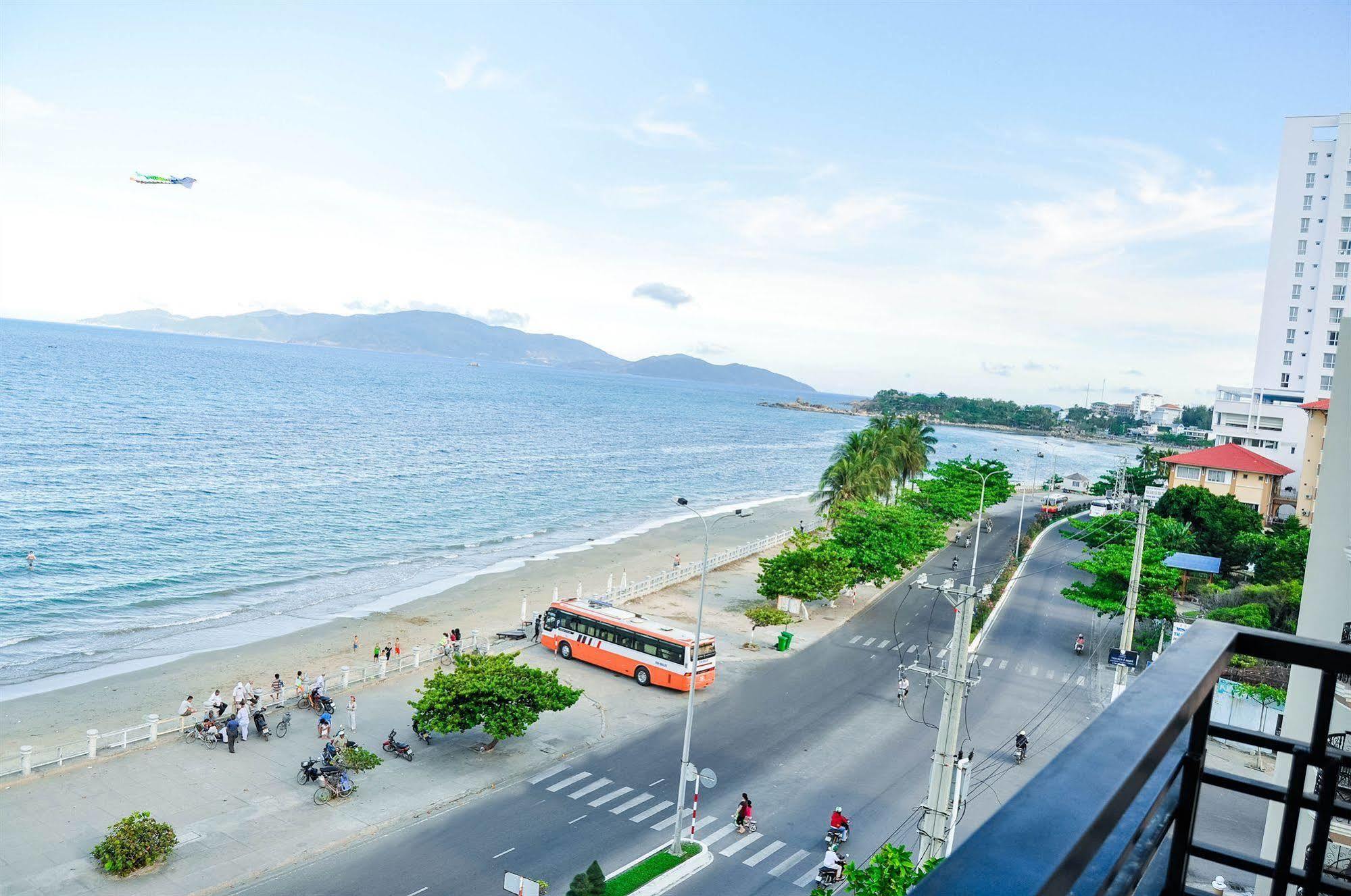 Thien Thanh Hotel - E Dragon На Транг Екстериор снимка